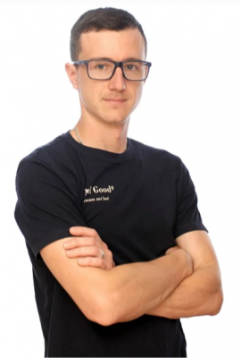 Никита Иванов Никита Иванов