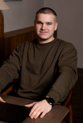 Даниил Божков